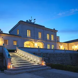 מלון Borgo Di Luce I Monasteri Golf &